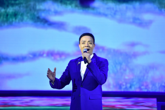 梁雪焱北京个人演唱会成功举行用歌声献礼建党百年