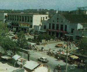上世纪70年代的蚌埠火车站,刘同庆先生故居