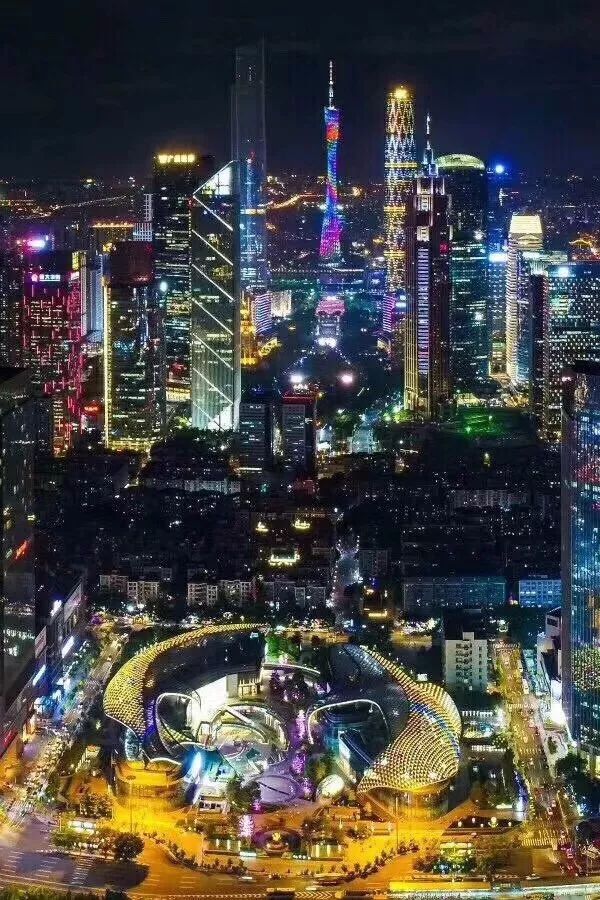 《财富》全球论坛期间的广州夜景. 99个理由不够?你来补充!