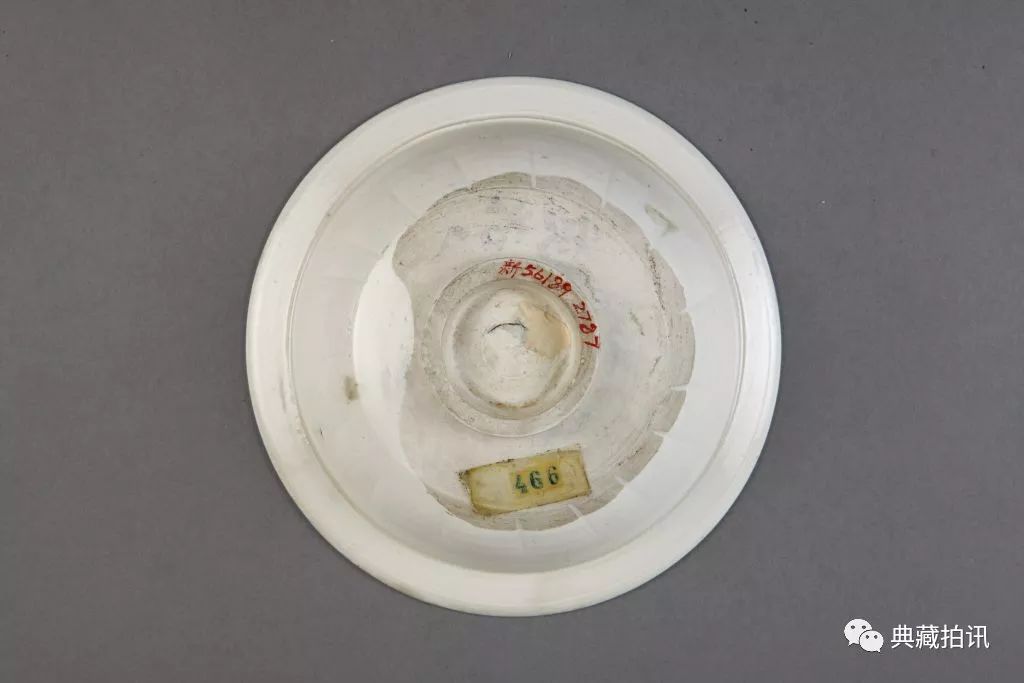 故宫元代瓷器底足特征精选38件