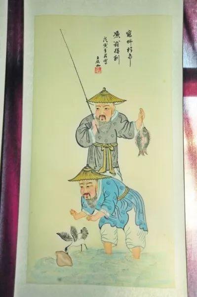 王锡山扑灰年画作品《鹬蚌相争渔翁得利》