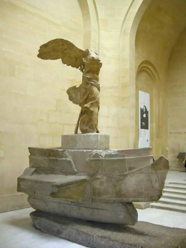 《萨莫特拉斯的胜利女神》(winged victory of samothrace),全图.