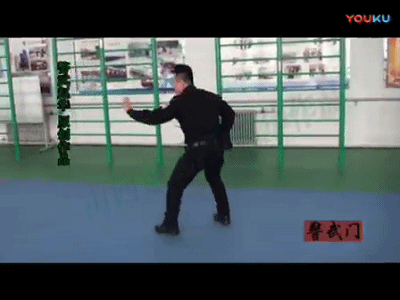 伸缩棍套路(gif)