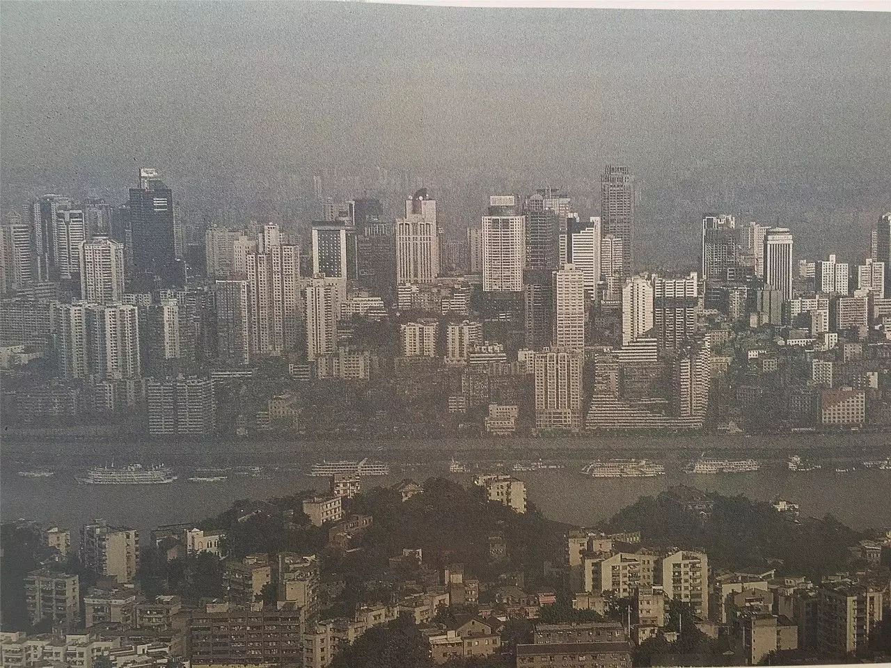 最全重庆绝版彩色老照片,他花了30年记录了一座城!惊艳全重庆!