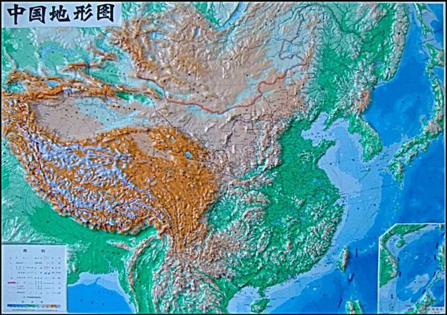 八张高清中国地形图