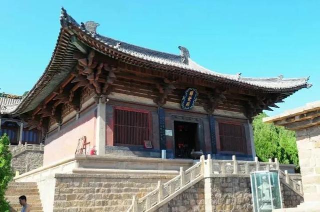 殿内宋塑     法兴寺圆觉殿 北宋元丰三年(1080)