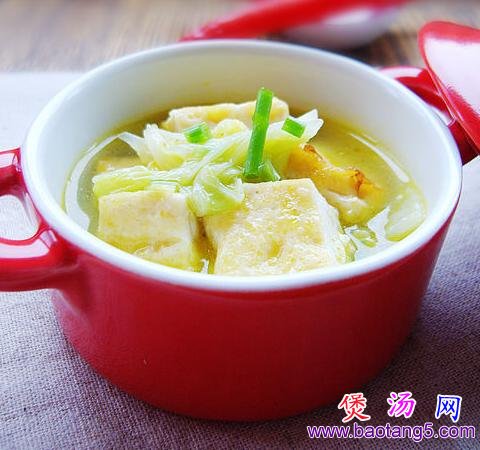 白菜炖豆腐的做法_白菜炖豆腐怎么做
