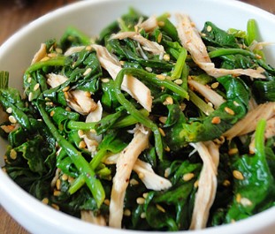 鸡丝菠菜的做法最适合春季吃的小凉菜