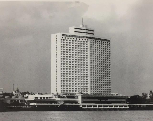 海珠广场1959年建成的广州新工业区——河南工业大道1957年建成的位