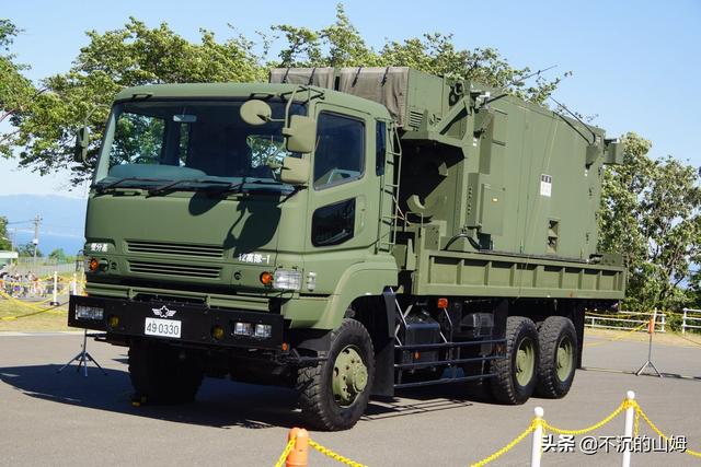 日本 日野(hino)军用卡车 成立于1942年5月1日,总部位于东京,在1967年