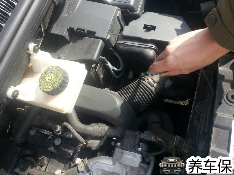 标致3008更换机油机滤图文步骤及保养倒计时归零方法分享