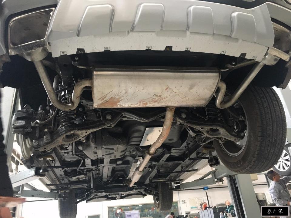 汉腾x7更换减震器作业分享