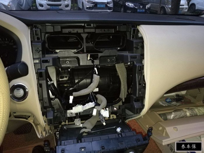 天籁更换7寸大屏导航详细图文教程