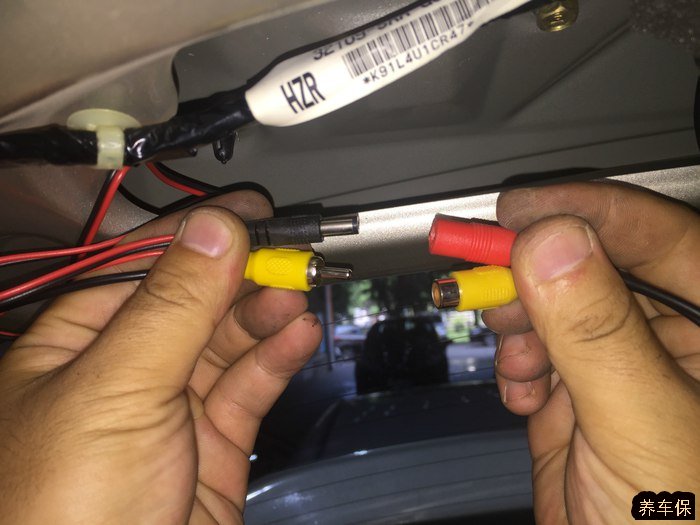 飞度安装后视镜行车记录仪布线教程含倒车摄像头