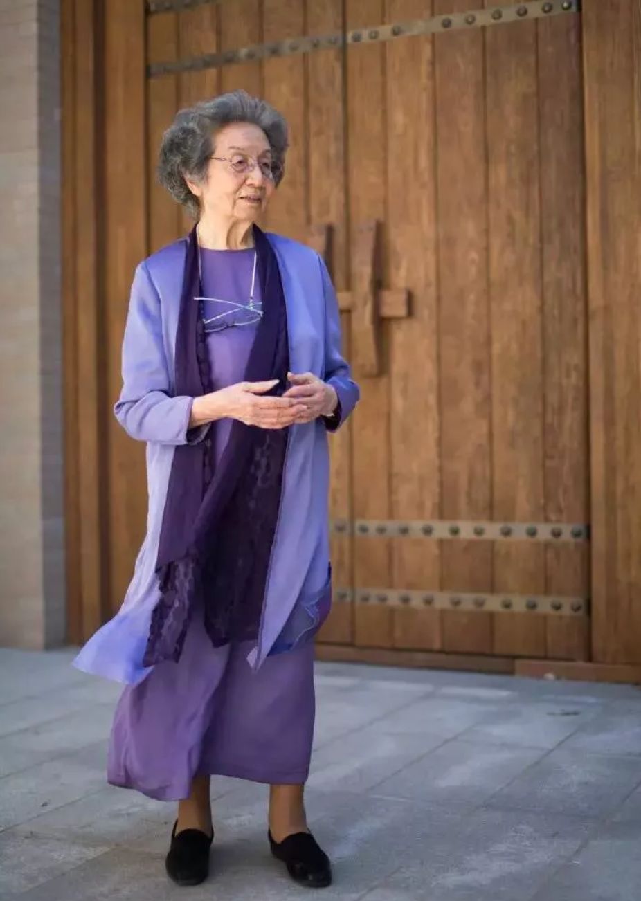 素材热点文化人物之叶嘉莹