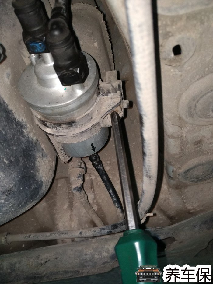 速腾更换汽油滤清器教程