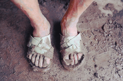 抚顺洪灾中十双鞋子的十个故事