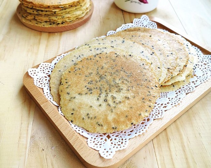 芝麻压饼色如金薄如纸的山西黄金饼