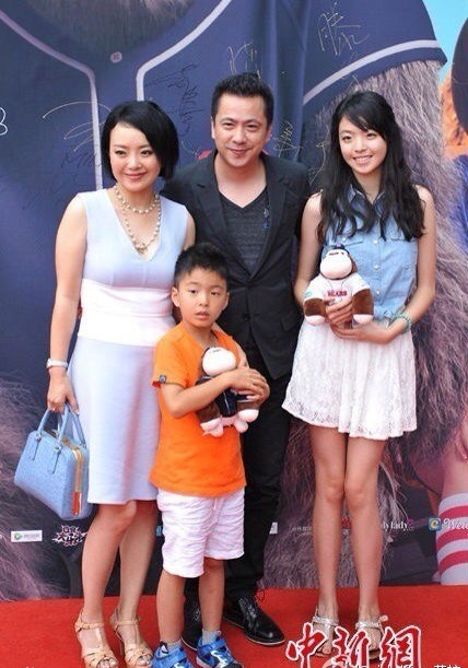 王中磊的17岁女儿生活照曝光美国读书气质出众