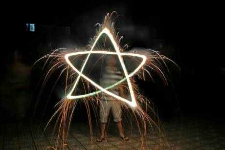 用光画画,你没见过的美轮美奂 (转载)