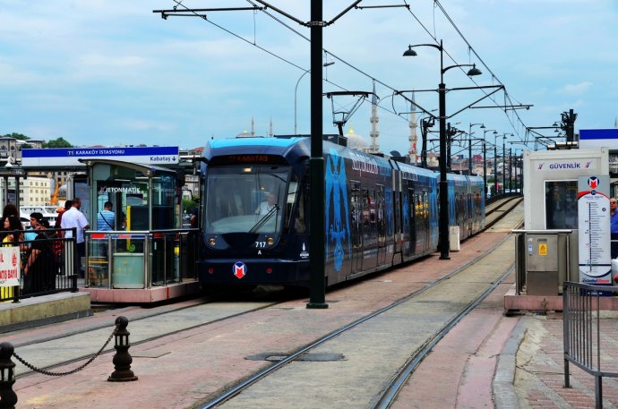 【土耳其】伊斯坦布尔,开往幸福的列车