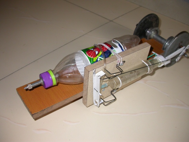 玩具压缩空气动力车蒸汽机模型