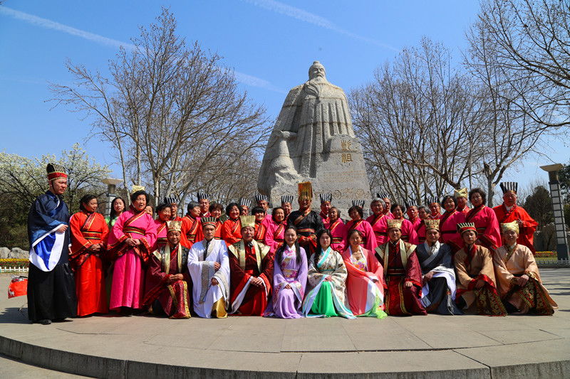 徐州彭園古裝旅行團祭拜彭祖好熱鬧