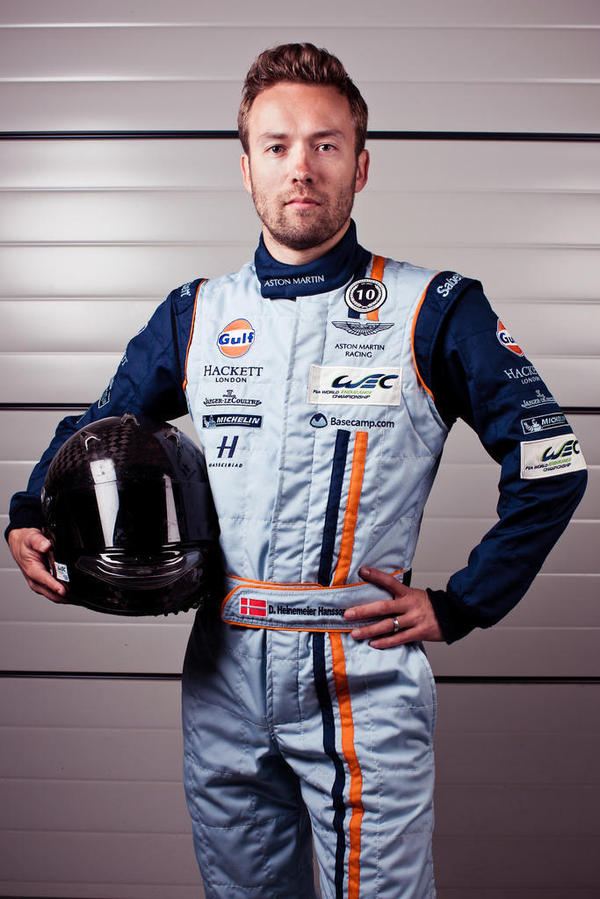 不会赛车的程序员不是一个好作家