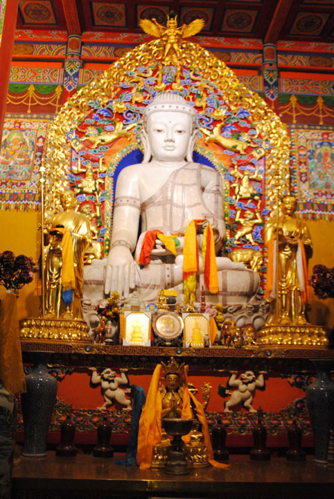 呼和浩特大召寺游(图文)