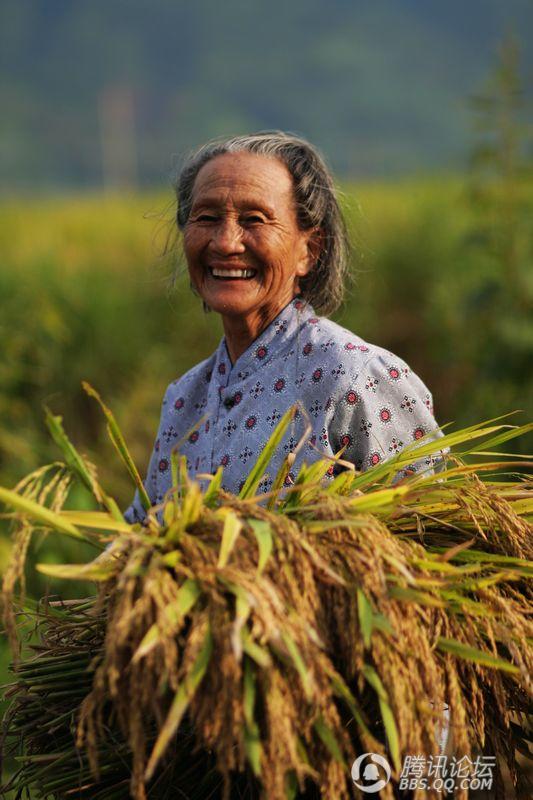 中国人的一天七十七岁老母亲在七月七