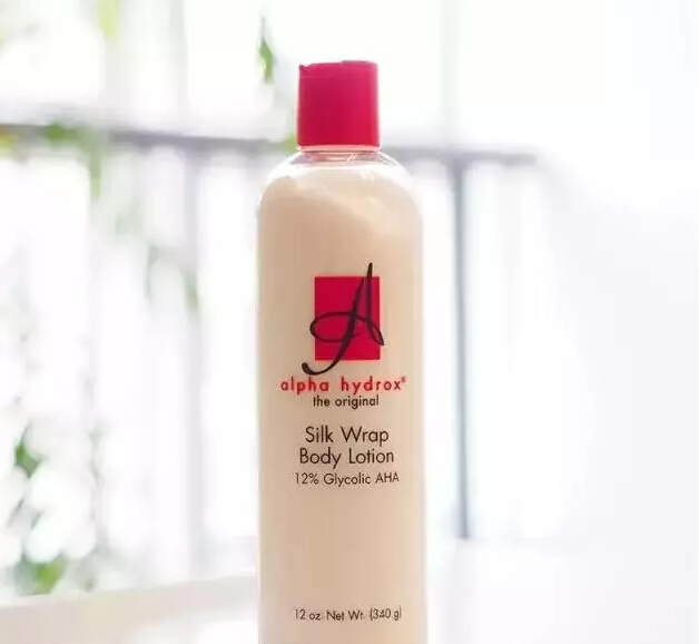 腿上皮屑多使用什么身体乳(冬天腿上起皮屑用什么身体乳)