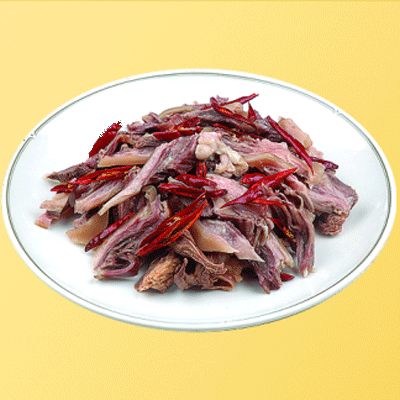 第六道:狗肉250克,黑豆50克,调以盐姜,五香粉及少量糖,共煮熟食用.