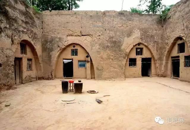 探访中国大陆最神奇的村庄地坑院