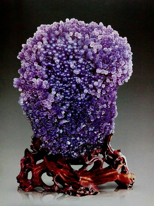 奇石寻揽之八十二印尼葡萄玛瑙