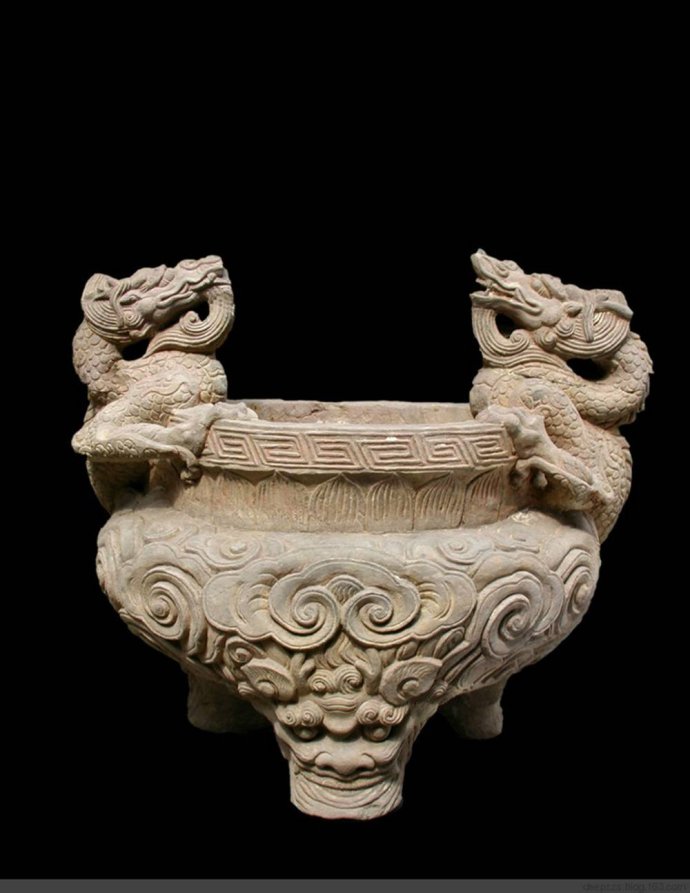 有考古学家认为,此陵墓本为蜀献王朱椿的陵寝,但世子朱悦燫早他而逝