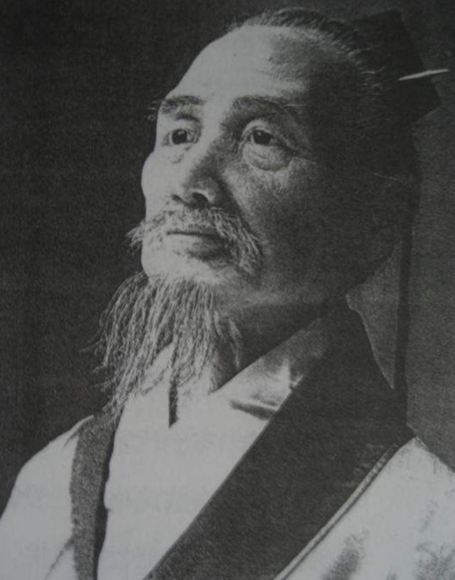 干不光是个词人,还是两宋之间的一位爱国者,张元干,字仲宗,号芦川居士