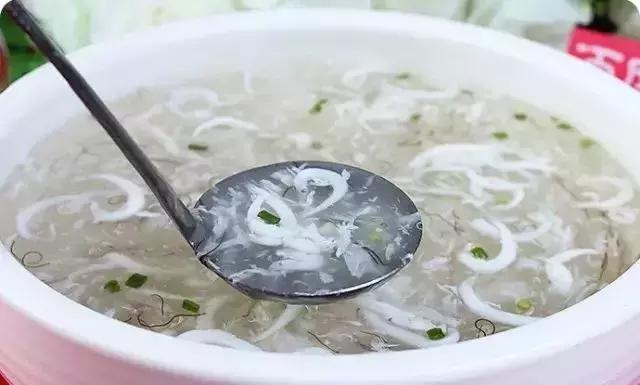 道~ 蘇a南京 鴨血粉絲 糖芋苗 皮肚面 柴火餛飩 牛肉鍋貼 鴨油酥燒餅