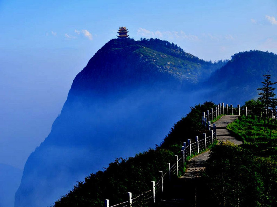 中國世界遺產——四川峨眉山