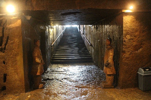 汉墓笔记芒砀山梁王墓