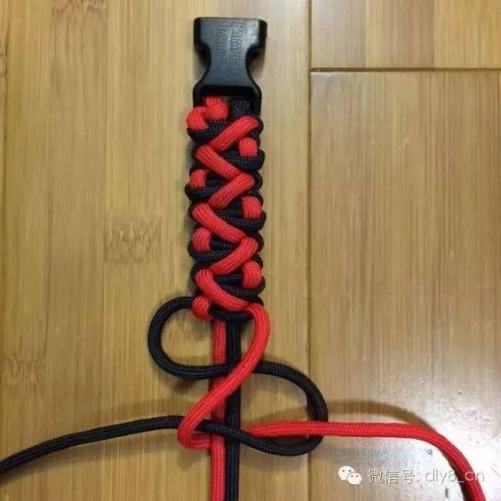 史上最全的伞绳手链编织教程在这里!60款!