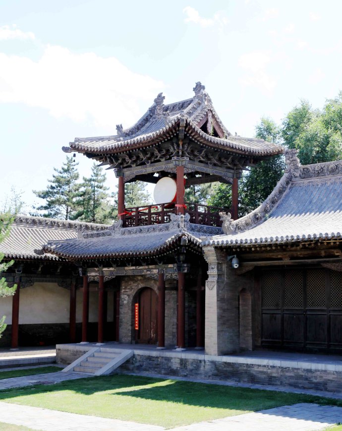 瞻仰山西浑源永安寺