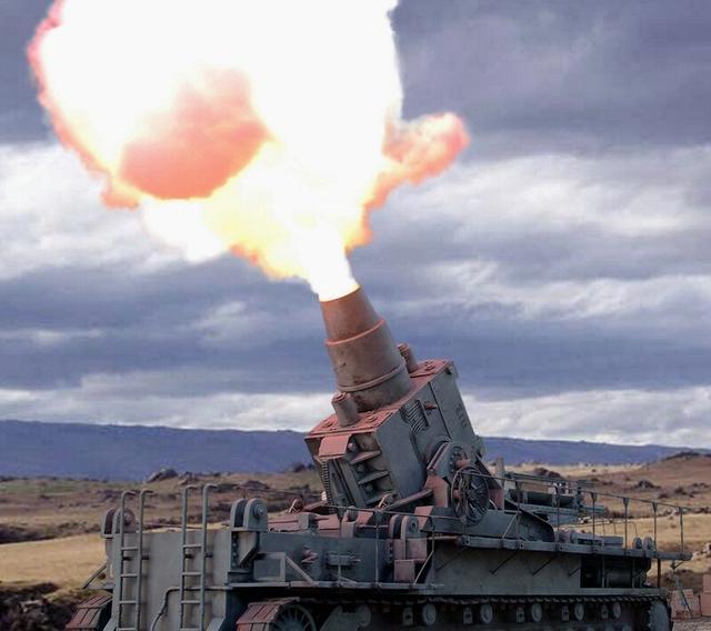 这种火炮口径达600毫米最轻的炮弹也有1吨重