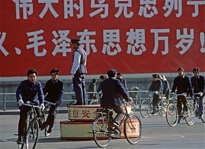 老照片:镜头中的中国(1979年)