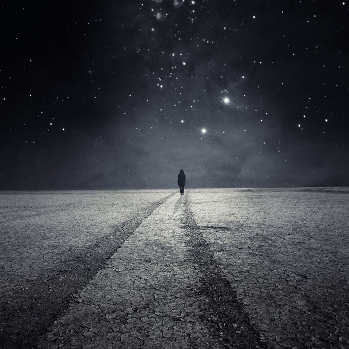 每日意图人之所以不快乐往往是因为不愿意接受现实却又没能力改变现状