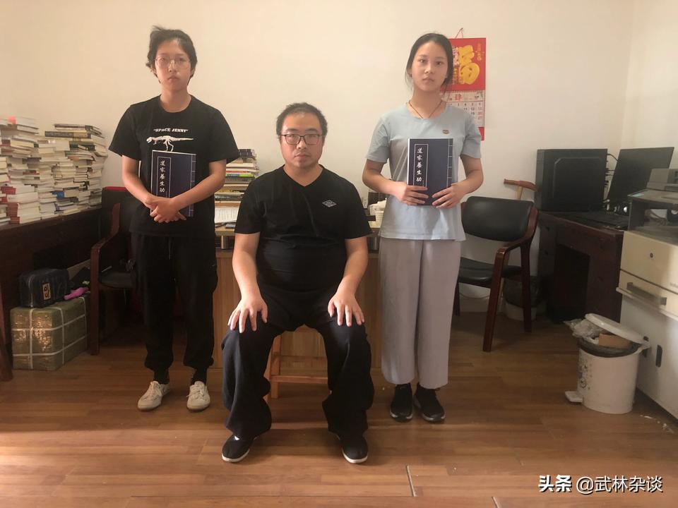 如何站一个标准的无极桩学太极拳