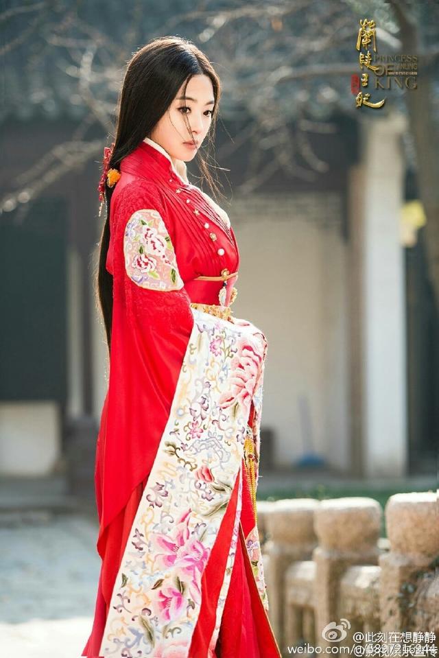 张含韵兰陵王妃的古风剧照我要霸占你的美