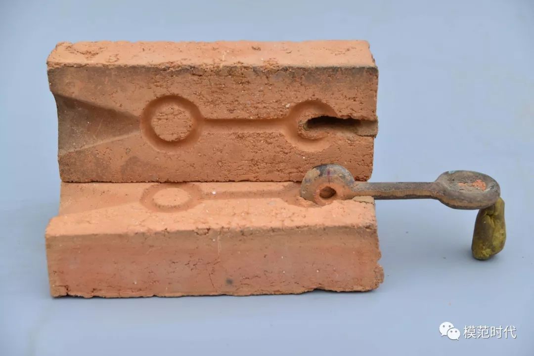 初探青铜器的补铸与套铸工艺