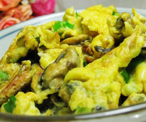 又到了海虹肥美的季节了看烟台人如何霸气吃海虹