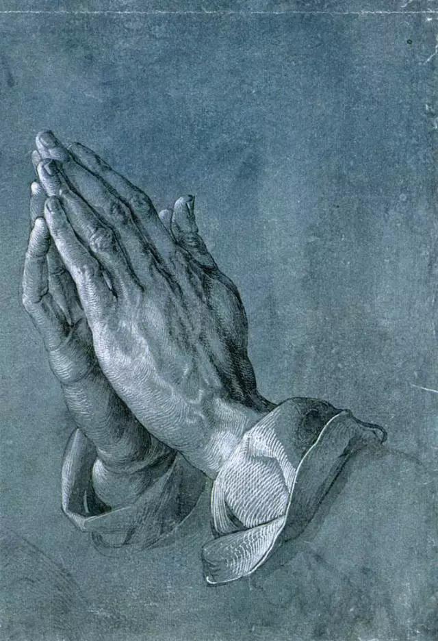 祈祷之手雕塑图片