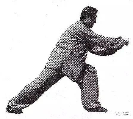 传统形意拳功法之鸡形四把